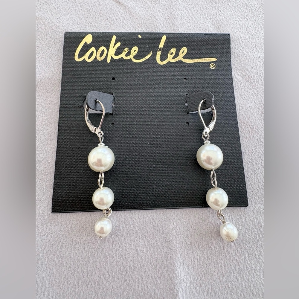 Cookie Lee Silver-Tone Triple Faux Pearl Drop Dangle Earrings NWT—New